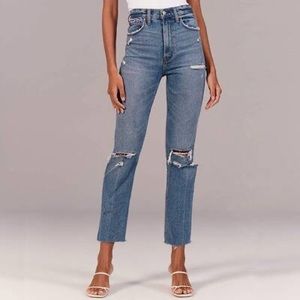 Abercrombie Ultra High Rise Straight Jean Sz 8